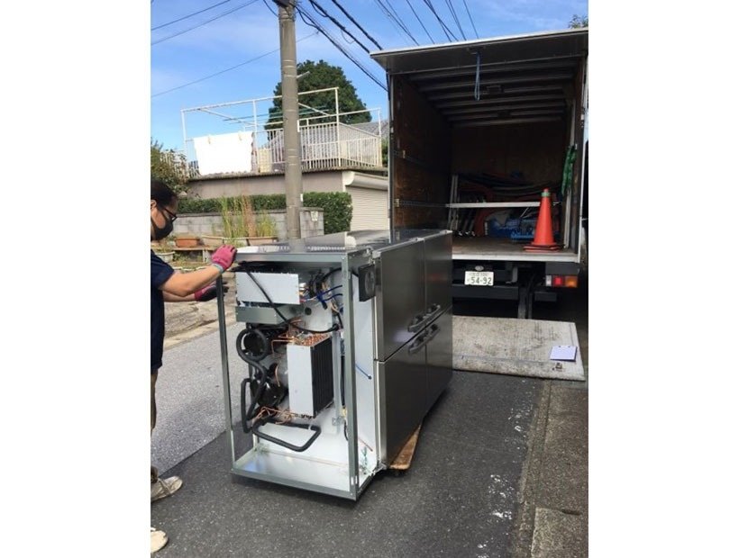 千葉県佐倉市の住宅街に構えた隠れ家的飲食店から冷凍冷蔵庫を回収