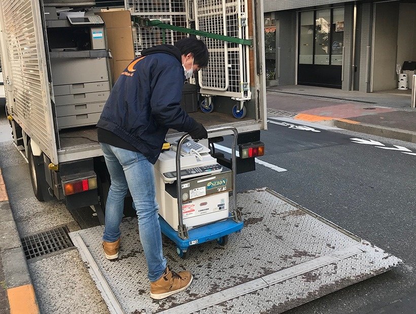 東京都江東区のマンションの1室に構えた病院から複合機を回収