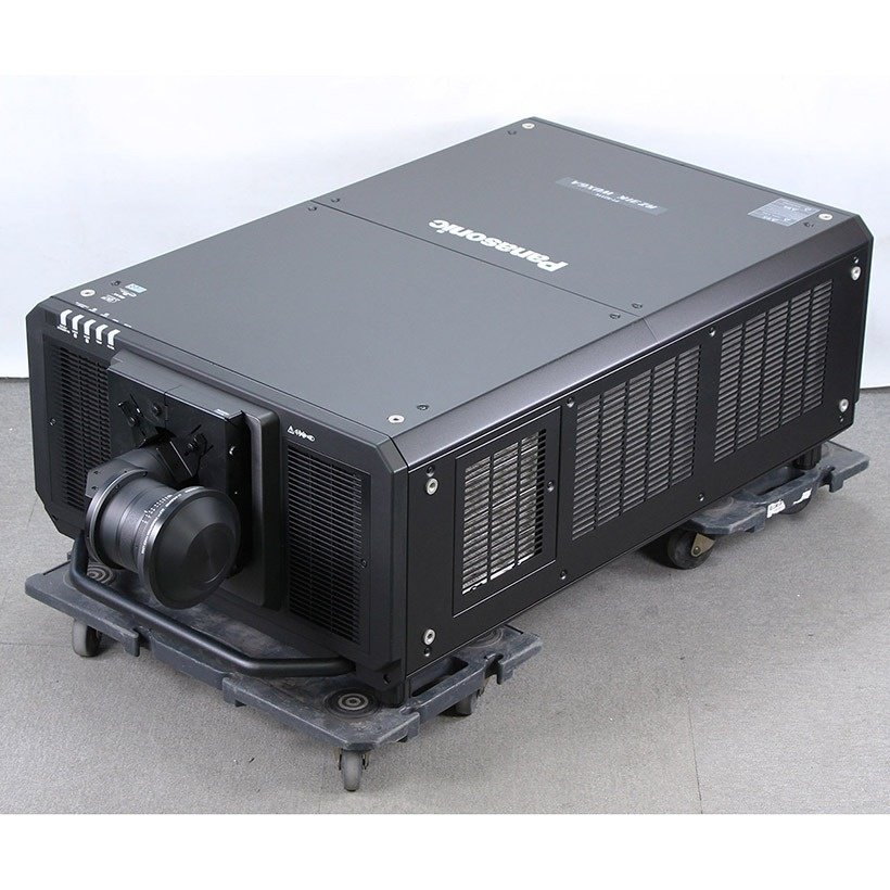 パナソニック 3チップDLＰレーザープロジェクター PT-RZ31KJ 