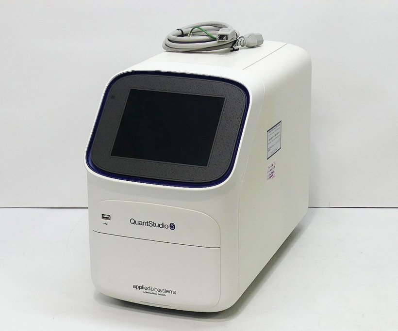 Thermo Fisher/サーモフィッシャー QuantStudio® 5 リアルタイムPCRシステム