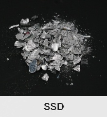 粉砕処理したSSD