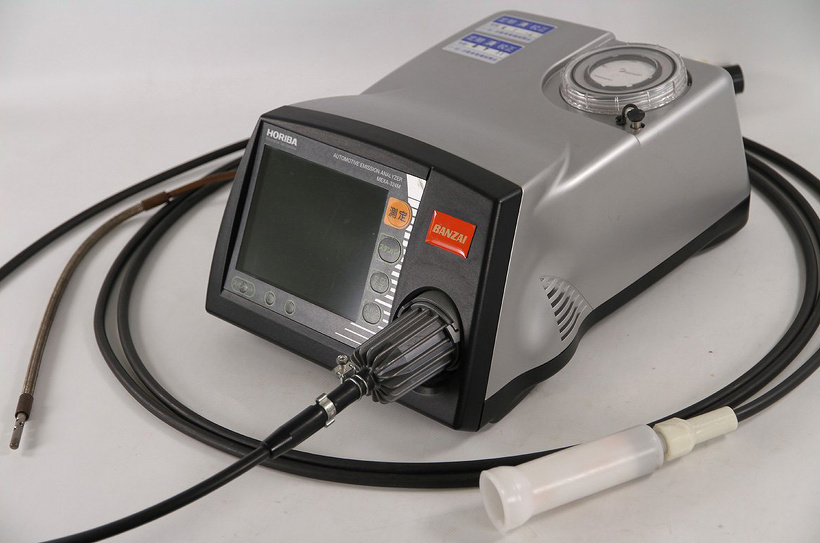 HORIBA/ホリバ 自動車排ガス測定器 MX-002 MEXA-324M