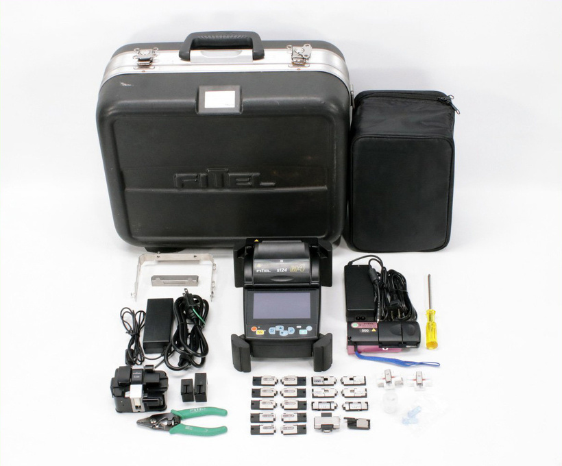 古河電工 多心光ファイバ融着接続機 S124M4