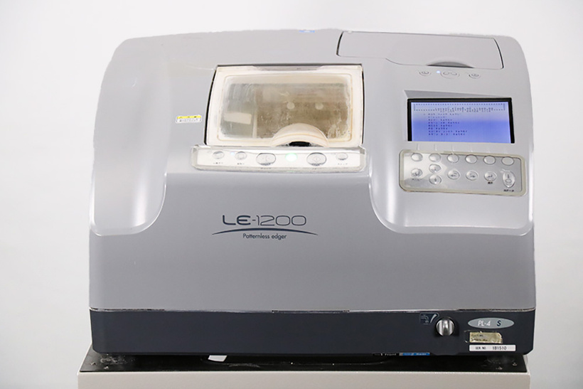 NIDEK/ニデック パターンレスエッジャー LE-1200S PL-4 S レンズ加工機 レンズ研磨機 買取金額